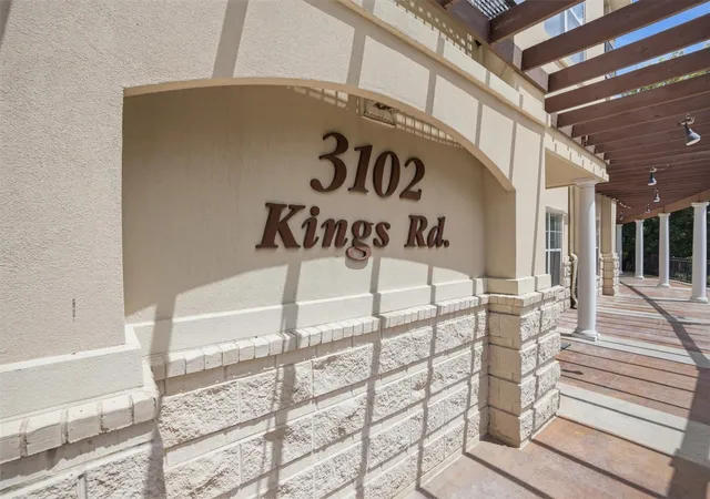 Photo 3 of Sale Pending at 3102 Kings Rd #2101, Dallas, TX 75219 | MLS# 21301298 | Listing updated on 2026-09-11