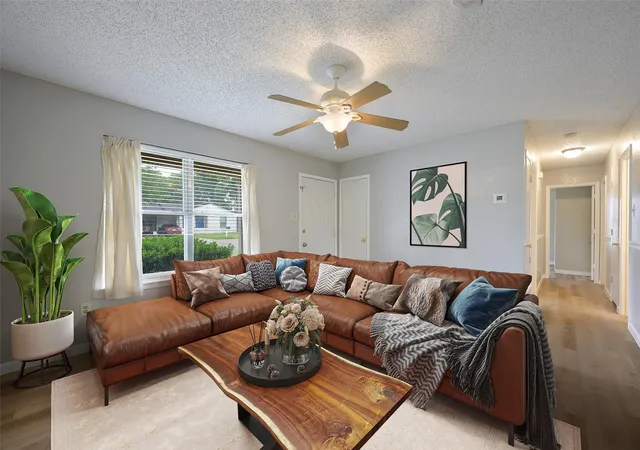 Photo 3 of Sale Pending at 1119 Chester St, Cleburne, TX 76033 | MLS# 21294626 | Listing updated on 2026-07-30