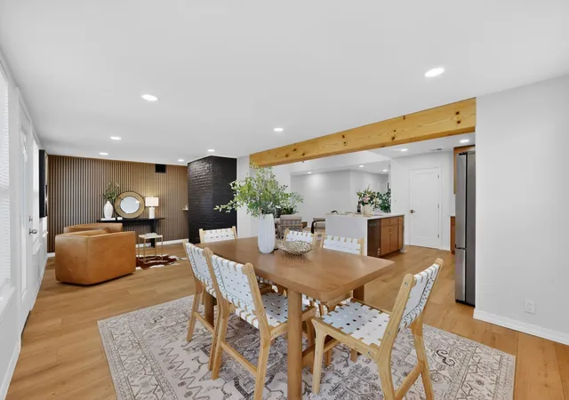 Photo 4 of Single family home for sale at 3045 Lockmoor Ln, Dallas, TX 75220 | MLS# 21301558 | Listing updated on 2026-09-12