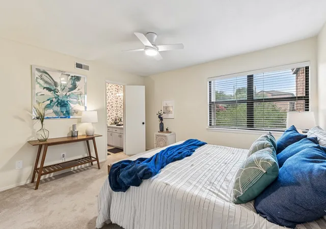Photo 3 of Condo for sale at 6017 Milton St #137, Dallas, TX 75206 | MLS# 21301694 | Listing updated on 2026-09-11