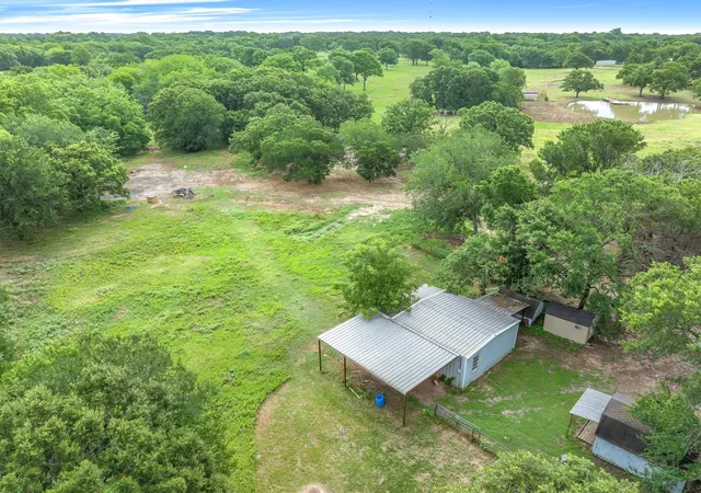 Photo 3 of House for sale at 520 Vz County Road 3518, Wills Point, TX 75169 | MLS# 21301926 | Listing updated on 2026-07-31