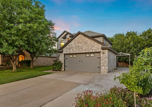 Photo 2 of Sale Pending at 2012 Collington Dr, Roanoke, TX 76262 | MLS# 21300867 | Listing updated on 2026-09-12