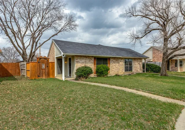 Photo 2 of Single family home for sale at 4508 Carr St, The Colony, TX 75056 | MLS# 21302043 | Listing updated on 2026-09-09