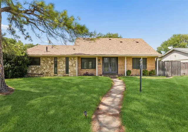 Photo 3 of Single family home for sale at 1303 Berkeley Dr, Richardson, TX 75081 | MLS# 21294919 | Listing updated on 2026-09-12