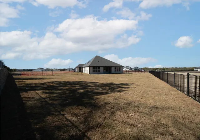 Photo 2 of Single family home for sale at 3407 Glorious Ct, Heath, TX 75126 | MLS# 21302182 | Listing updated on 2026-09-15