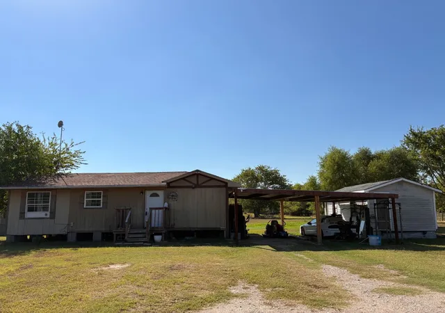 Photo 2 of Single family home for sale at 6709 Sue Ann Ln, Terrell, TX 75161 | MLS# 21290790 | Listing updated on 2026-09-21