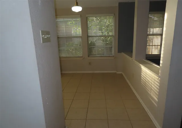 Photo 4 of Single family home for sale at 2224 Westview Trl, Denton, TX 76207 | MLS# 21300261 | Listing updated on 2026-09-10