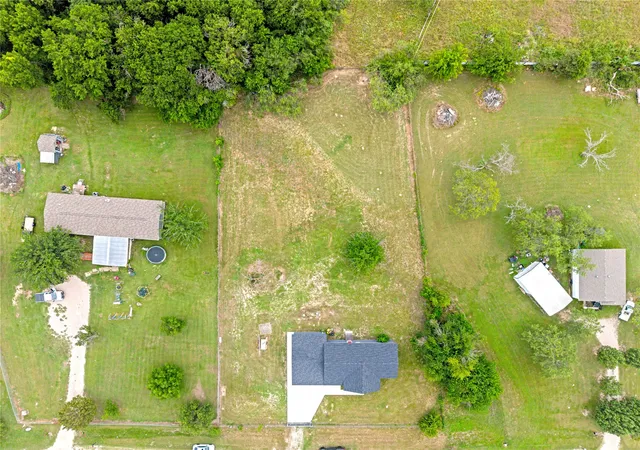 Photo 2 of Manufactured home for sale at 1411 Fair Haven Cir, Kaufman, TX 75142 | MLS# 21291375 | Listing updated on 2026-09-23