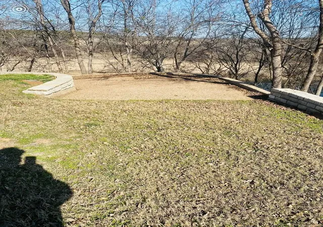 Photo 3 of Single family home for sale at 7818 Ravenswood Rd, Granbury, TX 76049 | MLS# 21301791 | Listing updated on 2026-09-14
