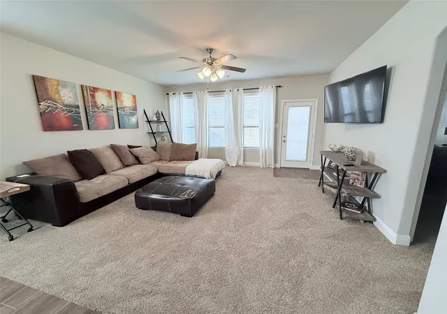 Photo 4 of Single family home for sale at 612 Redwood Dr, Greenville, TX 75402 | MLS# 21300035 | Listing updated on 2026-09-30