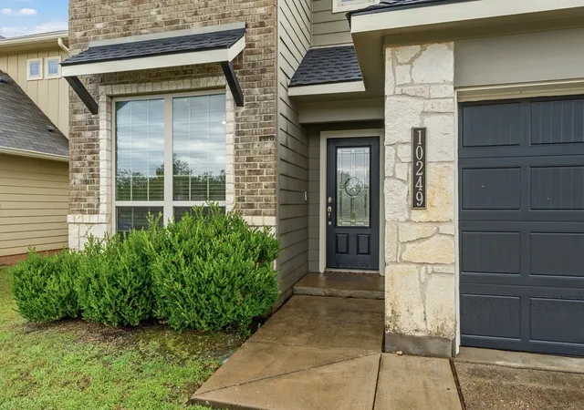 Photo 3 of Single family home for sale at 10249 Biltmore Dr, Waco, TX 76708 | MLS# 21301387 | Listing updated on 2026-10-02