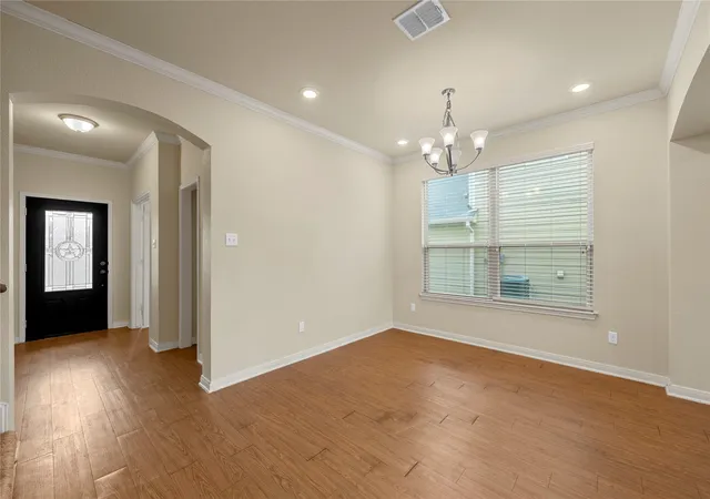 Photo 4 of Single family home for sale at 10249 Biltmore Dr, Waco, TX 76708 | MLS# 21301387 | Listing updated on 2026-10-02