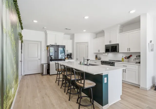 Photo 3 of Townhouse for sale at 5368 Cornerstone St, Haltom City, TX 76117 | MLS# 21303546 | Listing updated on 2026-07-29