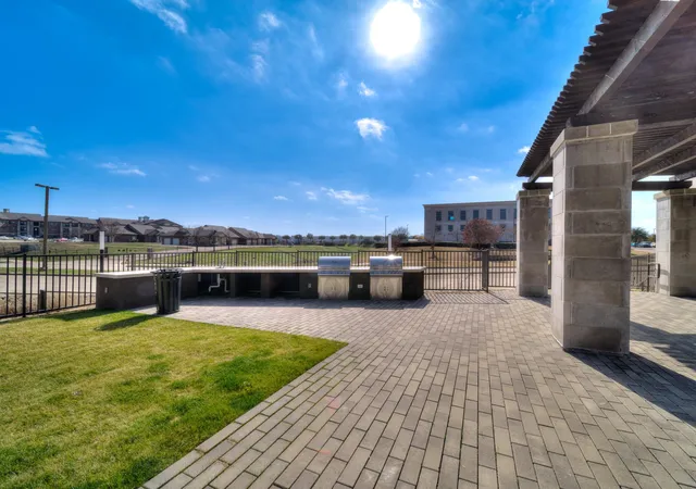 Photo 3 of Condo for sale at 2700 Old Denton Rd #1017, Carrollton, TX 75007 | MLS# 21302846 | Listing updated on 2026-10-03