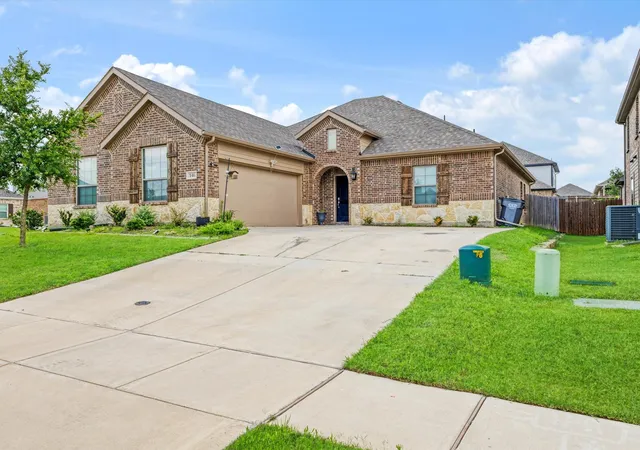 Photo 1 of Single family home for sale at 146 Palouse St, Red Oak, TX 75154 | MLS# 21297284 | Listing updated on 2026-09-12