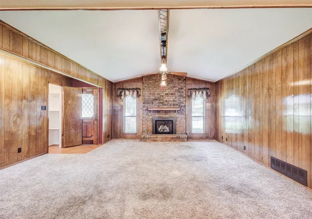 Photo 3 of Single family home for sale at 200 Westpark Dr N, Mc Kinney, TX 75071 | MLS# 21303883 | Listing updated on 2026-09-12