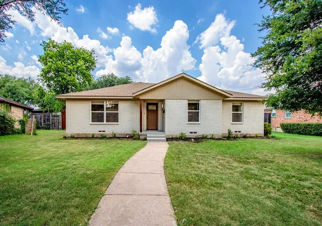 Photo 1 of Single family home for sale at 6333 Symphony Ln, Dallas, TX 75227 | MLS# 21300986 | Listing updated on 2026-07-31