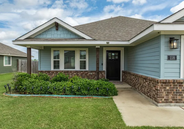 Photo 3 of Single family home for sale at 118 Johnson Ln, Hillsboro, TX 76645 | MLS# 21302888 | Listing updated on 2026-09-13