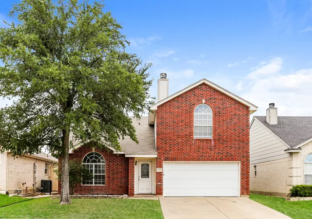Photo 1 of Single family home for sale at 8959 Rushing River Dr, Fort Worth, TX 76118 | MLS# 21299180 | Listing updated on 2026-09-09