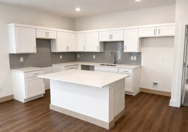 Photo 2 of Sale Pending at 3529 Cleveland St, Dallas, TX 75215 | MLS# 21304375 | Listing updated on 2026-09-14