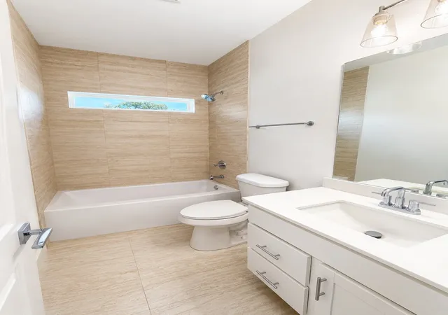 Photo 3 of Sale Pending at 3529 Cleveland St, Dallas, TX 75215 | MLS# 21304375 | Listing updated on 2026-09-14
