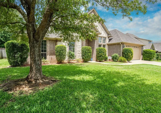 Photo 2 of Single family home for sale at 16532 Milwood, Tyler, TX 75703 | MLS# 21304503 | Listing updated on 2026-09-11