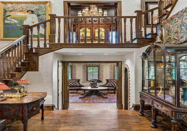 Photo 4 of Single family home for sale at 5804 Chalford Common, Colleyville, TX 76034 | MLS# 21303085 | Listing updated on 2026-09-09