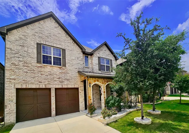 Photo 1 of Single family home for sale at 3744 Holly Brook Dr, Keller, TX 76244 | MLS# 21304281 | Listing updated on 2026-08-01