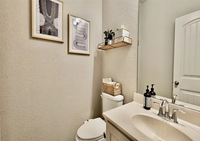 Photo 4 of Single family home for sale at 3744 Holly Brook Dr, Keller, TX 76244 | MLS# 21304281 | Listing updated on 2026-08-01