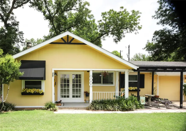 Photo 1 of Single family home for sale at 367 Hillcroft Dr, Weatherford, TX 76087 | MLS# 21305112 | Listing updated on 2026-09-14