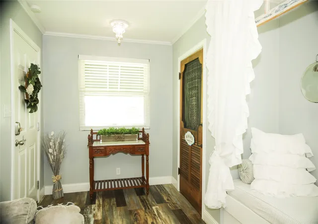 Photo 3 of Single family home for sale at 367 Hillcroft Dr, Weatherford, TX 76087 | MLS# 21305112 | Listing updated on 2026-09-14