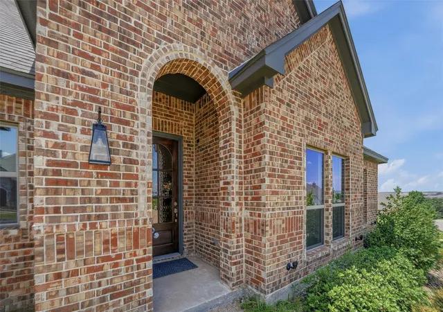 Photo 2 of Single family home for sale at 8110 Spanish Hills Dr, Fort Worth, TX 76126 | MLS# 21302032 | Listing updated on 2026-09-14