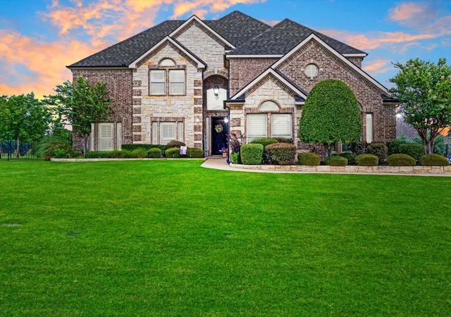 Single family home for sale at 178 Las Colinas Trl, Cross Roads, TX 76227 | MLS# 21305275