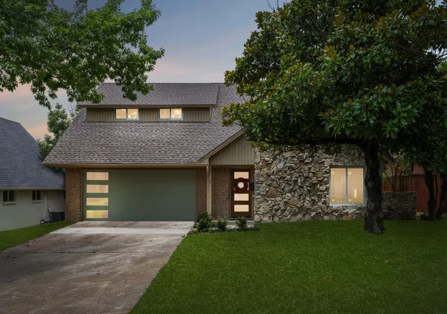 Single family home for sale at 10517 Wyatt St, Dallas, TX 75218 | MLS# 21260193