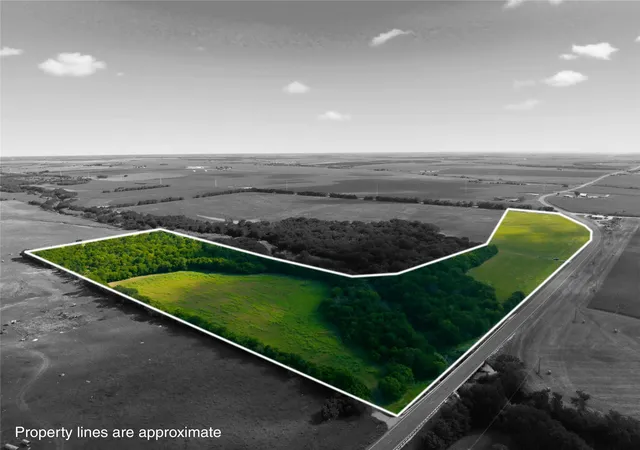Photo 3 of Land for sale at Tract 1 Fm 2114, Abbott, TX 76621 | MLS# 21305560 | Listing updated on 2026-09-10