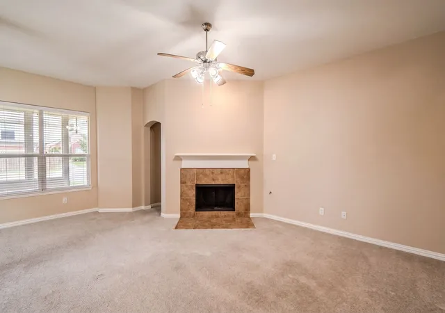 Photo 2 of Sale Pending at 305 Highland Ridge Dr, Wylie, TX 75098 | MLS# 21305624 | Listing updated on 2026-09-08