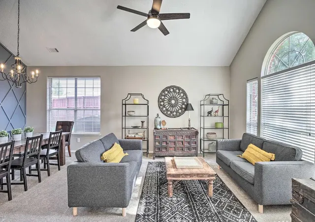 Photo 4 of Single family home for sale at 604 Grimsworth Ct, Allen, TX 75002 | MLS# 21305688 | Listing updated on 2026-09-09