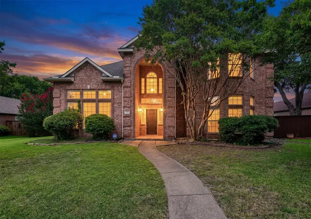 Photo 1 of Single family home for sale at 7314 Westhaven Dr, Rowlett, TX 75089 | MLS# 21303970 | Listing updated on 2026-10-03