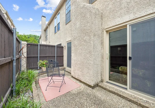 Photo 3 of Condo for sale at 4229 Cole Ave #108, Dallas, TX 75205 | MLS# 21305818 | Listing updated on 2026-08-01