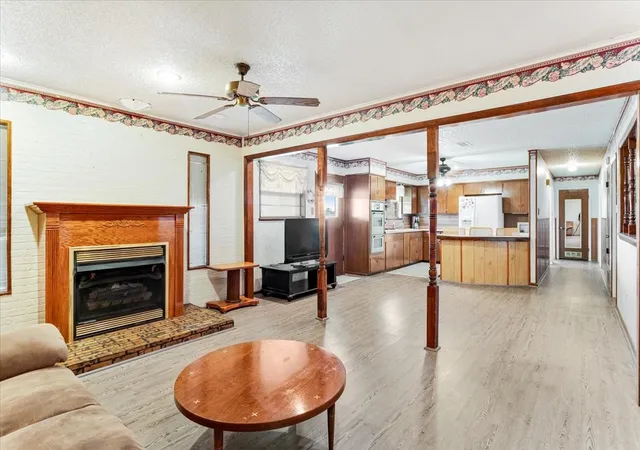 Photo 3 of Single family home for sale at 3472 Desvoignes Rd, Denison, TX 75021 | MLS# 21304601 | Listing updated on 2026-08-02