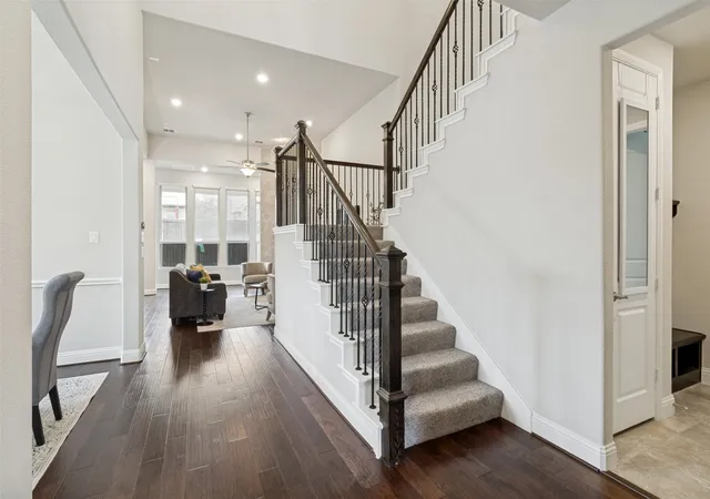 Photo 3 of Single family home for sale at 17614 Lily Ct, Dallas, TX 75252 | MLS# 21305898 | Listing updated on 2026-09-13