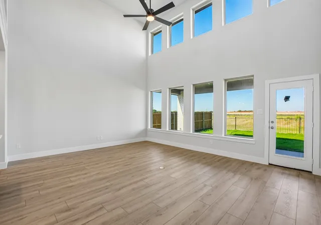 Photo 2 of Sale Pending at 5209 Lily Creek Dr, Aubrey, TX 76227 | MLS# 21299638 | Listing updated on 2026-09-17