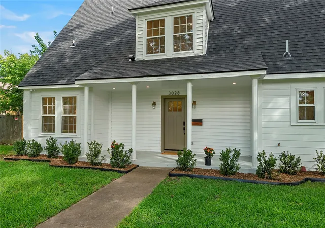 Photo 3 of Sale Pending at 3028 Cumberland Ave, Waco, TX 76707 | MLS# 21305682 | Listing updated on 2026-09-15