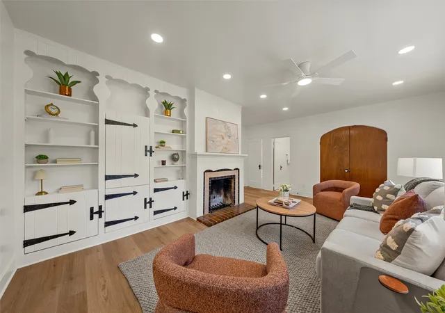 Photo 4 of Sale Pending at 3028 Cumberland Ave, Waco, TX 76707 | MLS# 21305682 | Listing updated on 2026-09-15