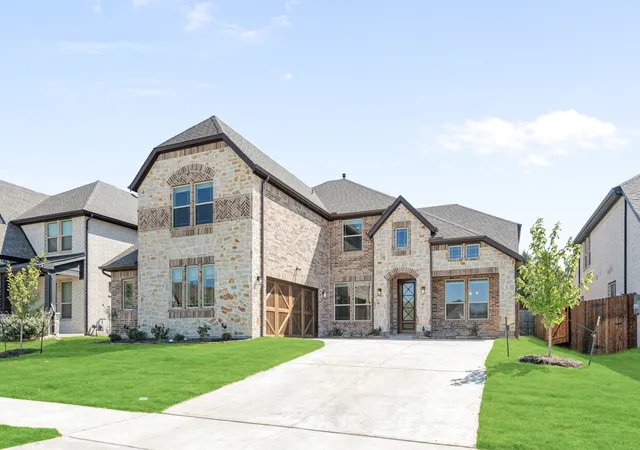 Photo 1 of Single family home for sale at 930 Cardinal Dr, Midlothian, TX 76065 | MLS# 21306141 | Listing updated on 2026-09-11