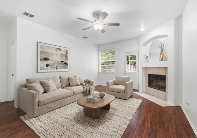 Photo 4 of Sale Pending at 2416 Dalhart Trl, Mc Kinney, TX 75072 | MLS# 21302401 | Listing updated on 2026-09-14