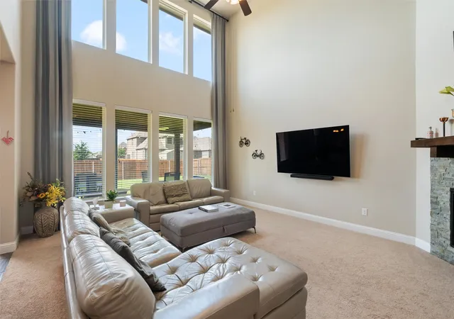Photo 4 of Single family home for sale at 341 Vista Park Dr, Sunnyvale, TX 75182 | MLS# 21304132 | Listing updated on 2026-09-07