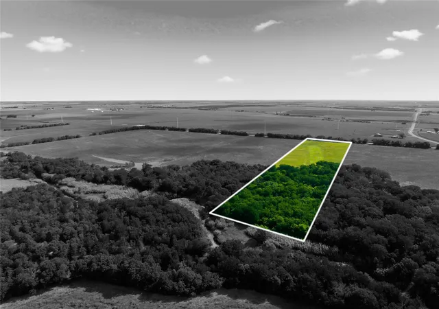 Photo 2 of Land for sale at Tract 3 Hcr 3204, Abbott, TX 76621 | MLS# 21306350 | Listing updated on 2026-09-10