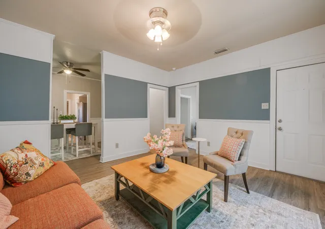 Photo 3 of Single family home for sale at 925 Palm St, Abilene, TX 79602 | MLS# 21299461 | Listing updated on 2026-09-13