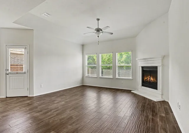 Sale Pending at 506 Robinson Wy, Fate, TX 75189 | MLS# 21304369 | Listing updated on 2026-09-10